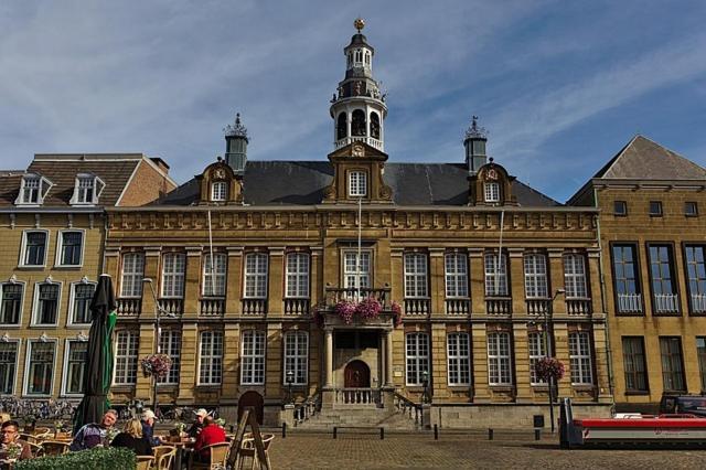 Roermond Uniek Stadspand, Compleet Woonhuis المظهر الخارجي الصورة